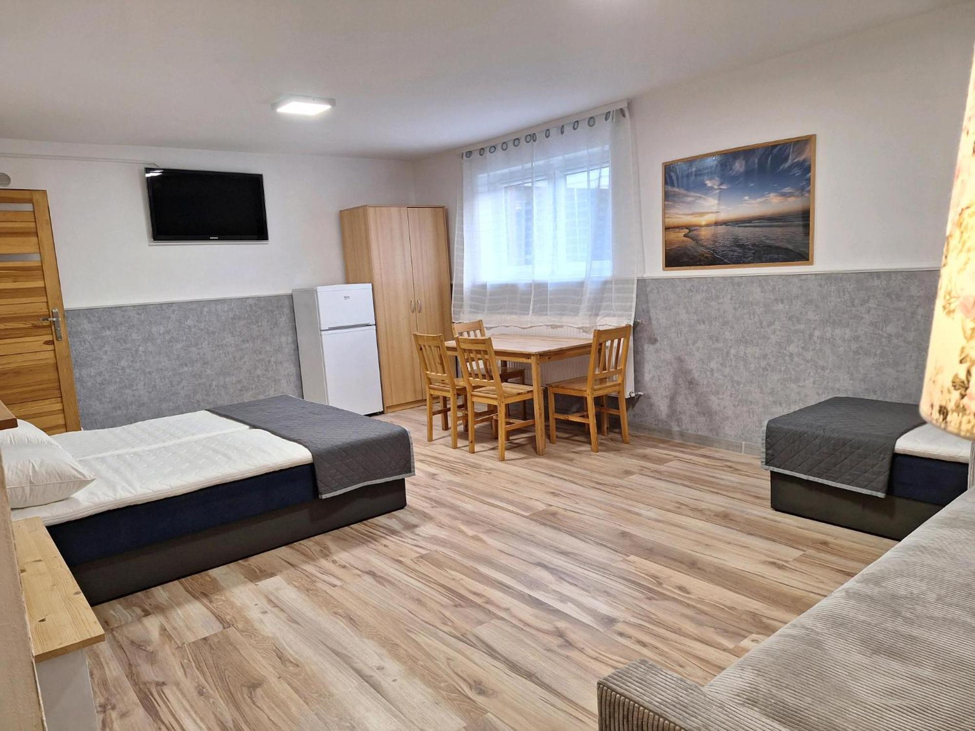 Lesne Zacisze Hotel Mikoszewo Luaran gambar
